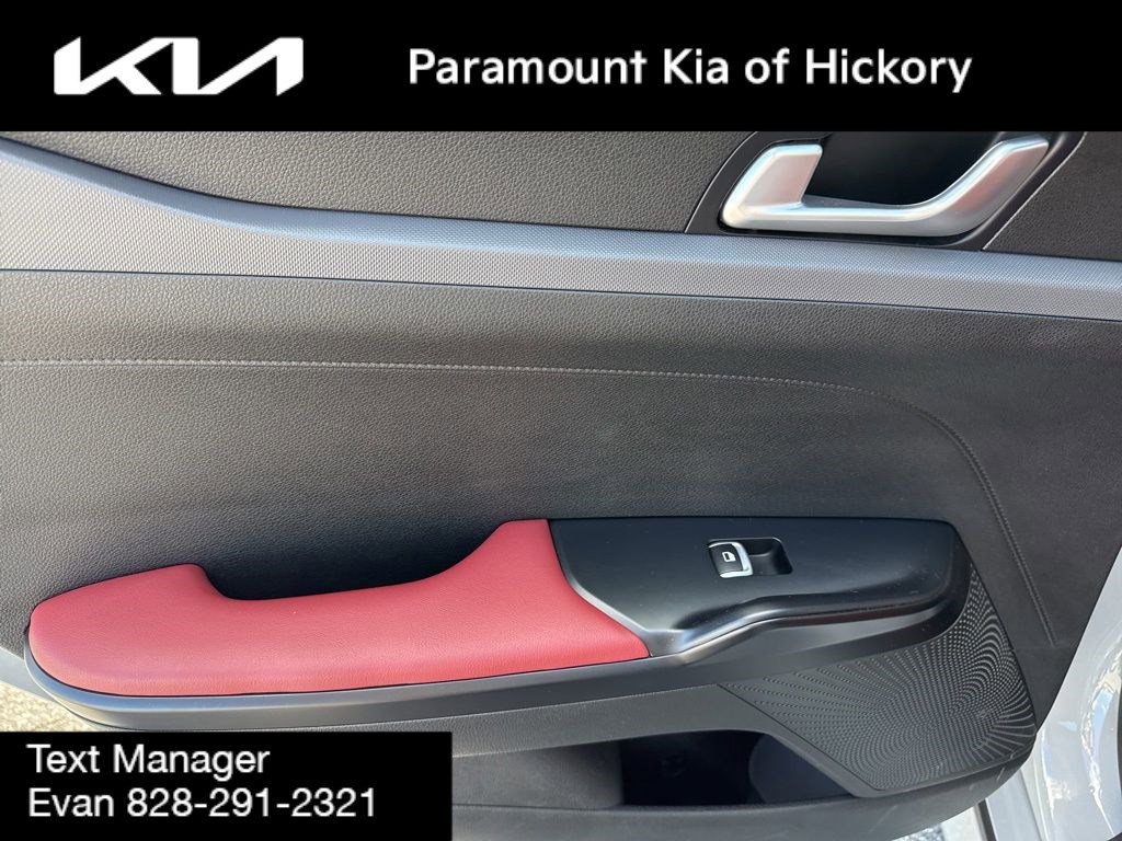 Used 2023 Kia K5 GT-Line w/ GT-Line Premium Package image 12