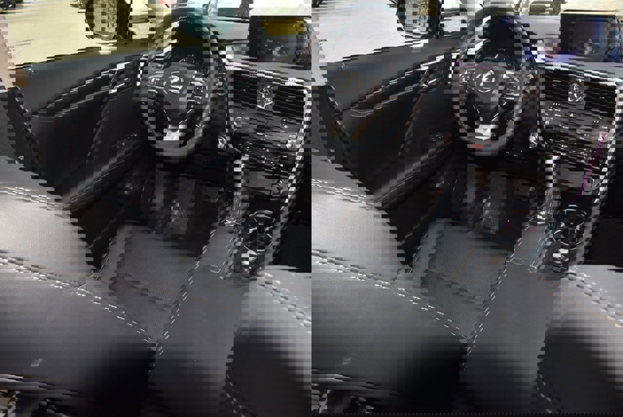 Used 2017 Lexus RX 350 FWD w/ Accessory Package image 15