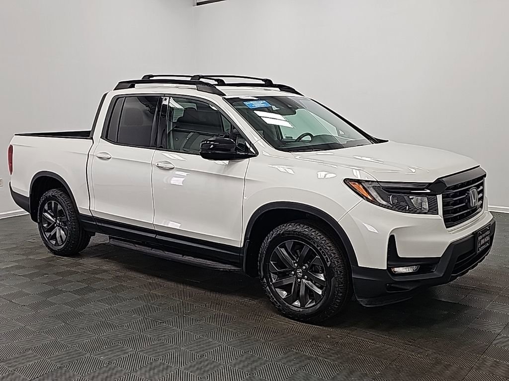 Used 2021 Honda Ridgeline Sport image 2