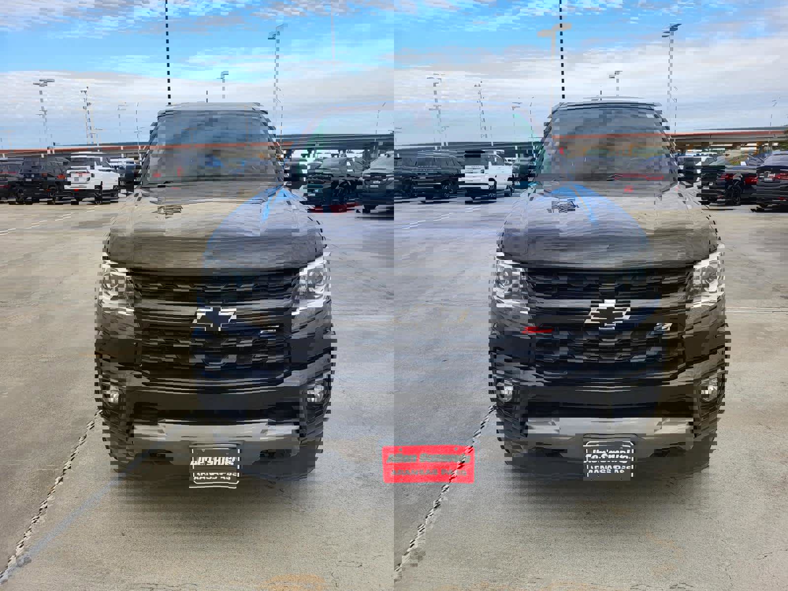 Used 2021 Chevrolet Colorado Z71 w/ Z71 Midnight Edition image 8