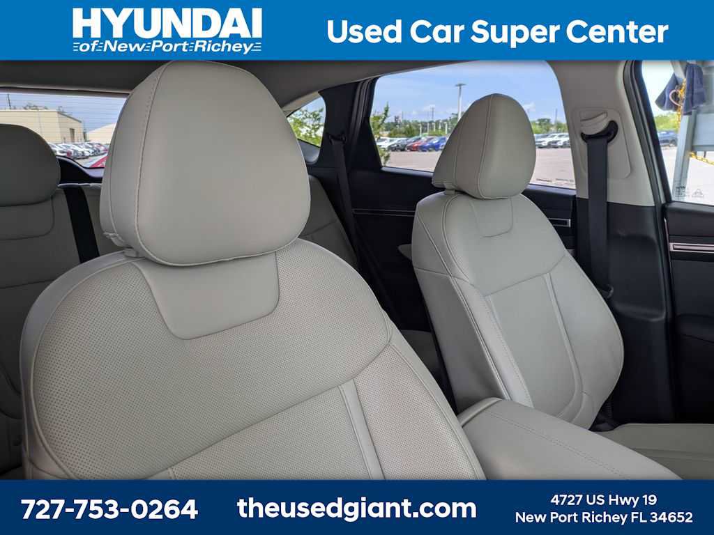 Used 2023 Hyundai Tucson SEL w/ Convenience Package FWD image 6