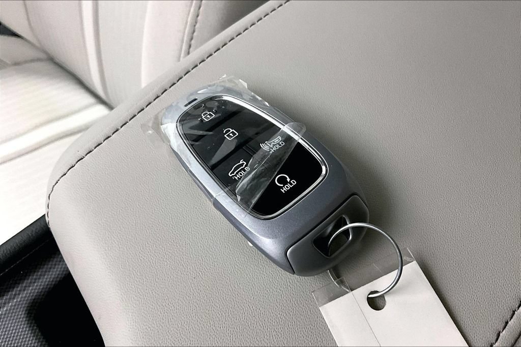 Used 2023 Hyundai Sonata SEL FWD image 12
