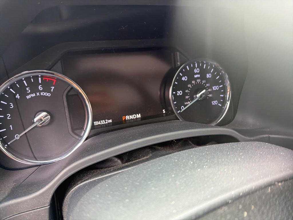 Used 2021 Ford Expedition Max Limited image 10