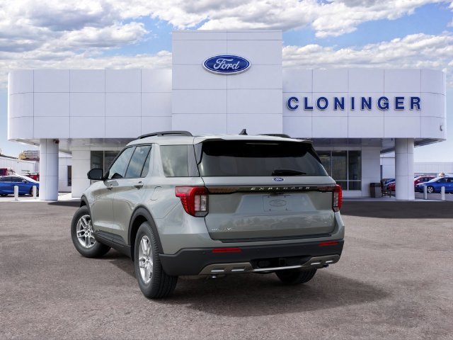 New 2027 Ford Explorer Active w/ Active Comfort Package RWD image 8