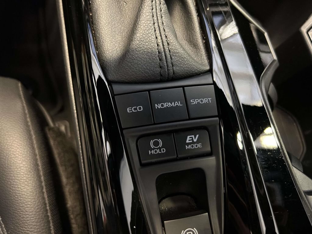 Certified 2025 Toyota Camry XSE FWD image 22
