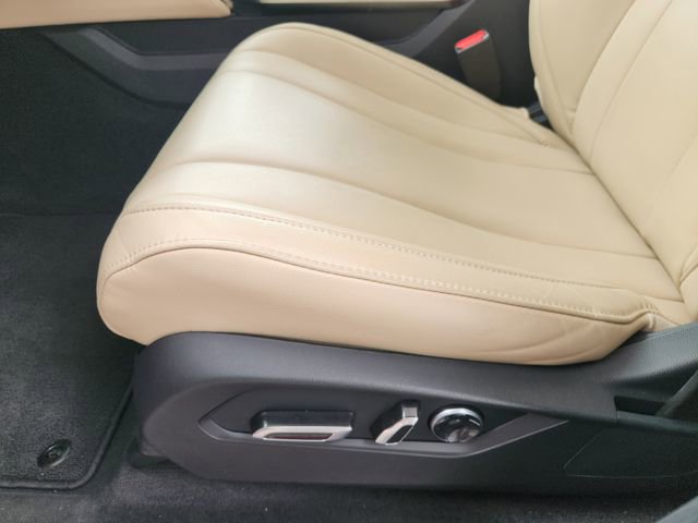 Used 2023 Acura MDX SH-AWD image 23