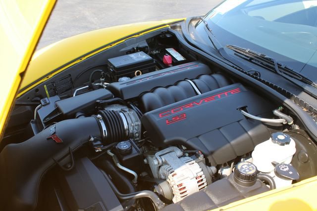 Used 2009 Chevrolet Corvette Convertible w/ Preferred Equipment Group RWD image 26