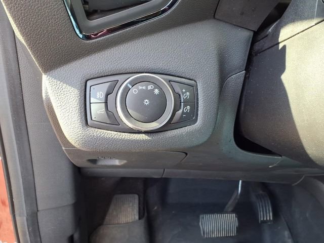 Used 2019 Ford Escape Titanium image 25