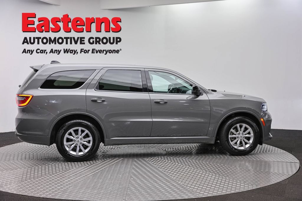 Used 2025 Dodge Durango GT RWD image 3
