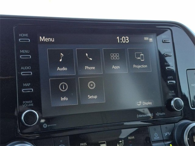 Used 2020 Toyota Highlander XLE image 41