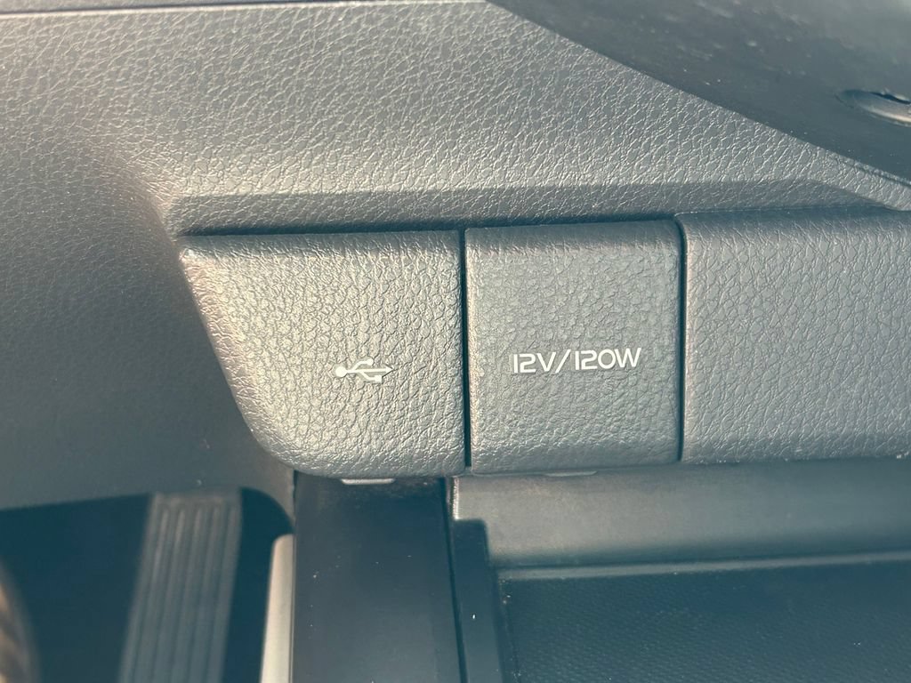 Used 2024 Toyota Camry LE FWD image 25