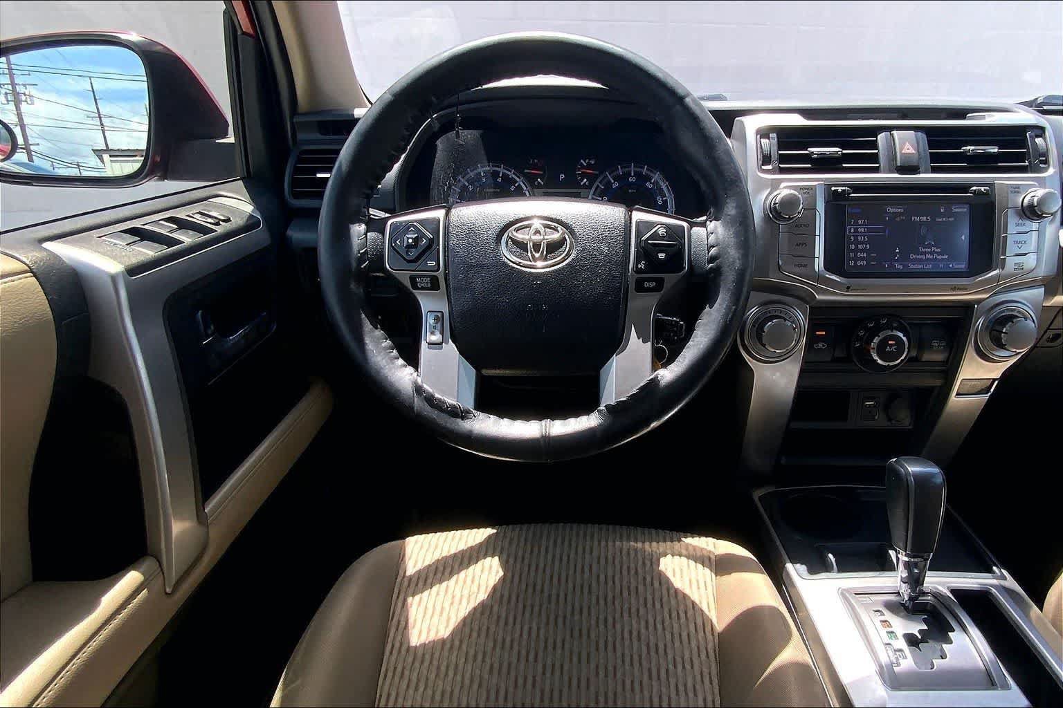 Used 2014 Toyota 4Runner SR5 RWD image 14