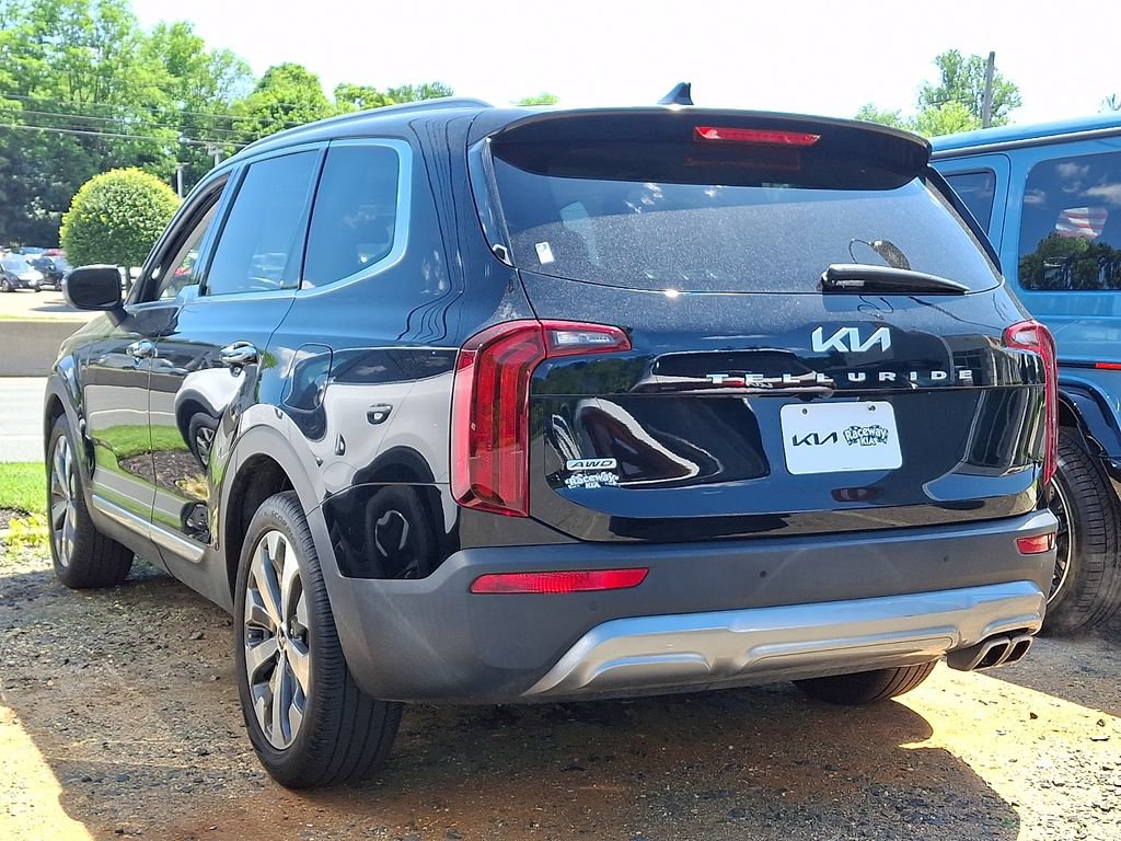 Certified 2022 Kia Telluride S AWD/4WD image 4