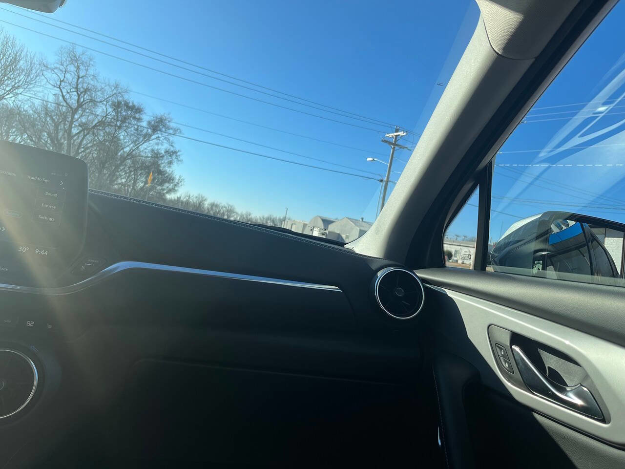 Used 2025 Chevrolet Blazer LT image 28