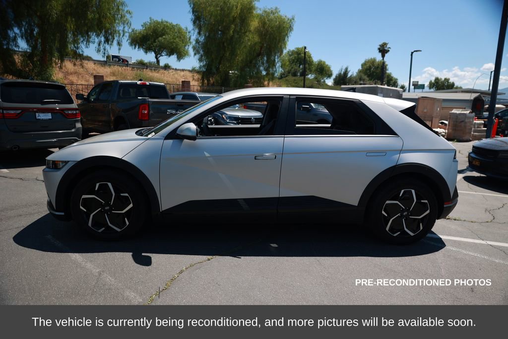 Used 2023 Hyundai Ioniq 5 SEL image 2