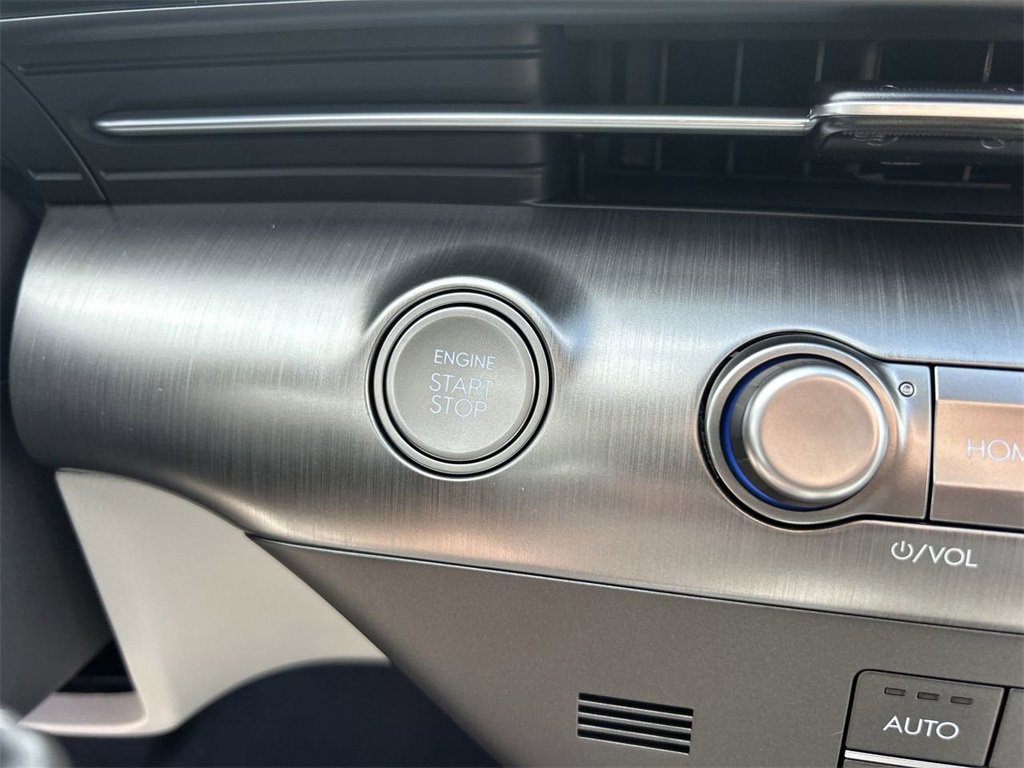 New 2026 Hyundai Kona SEL Premium image 30