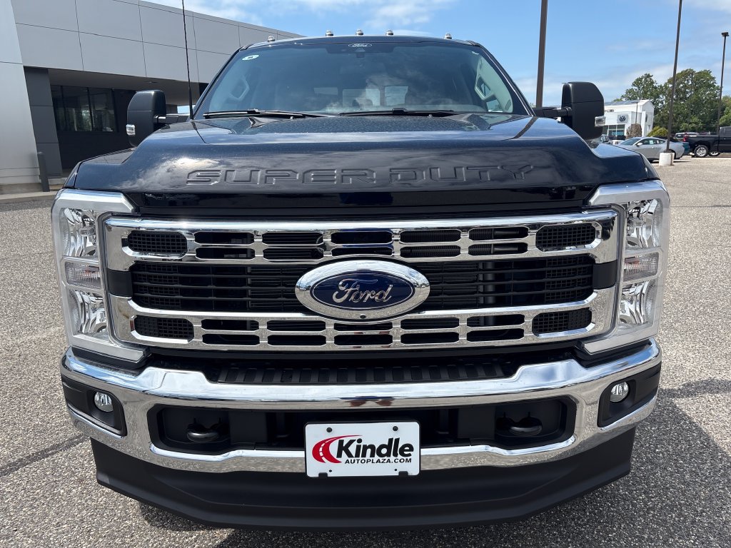 New 2026 Ford F250 XLT w/ 360-Degree Camera Package AWD/4WD image 2