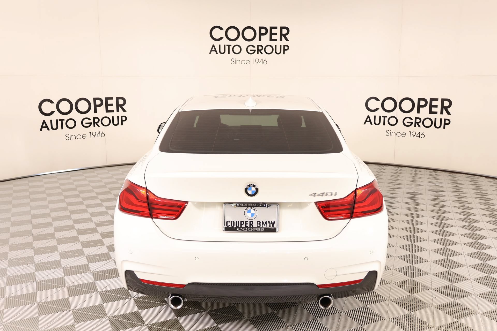 Used 2019 BMW 440i Coupe w/ M Sport Package RWD image 22