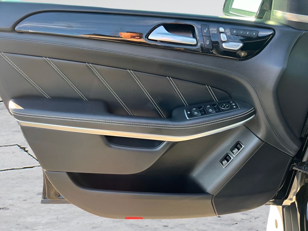 Used 2019 Mercedes-Benz GLS 63 AMG 4MATIC image 36