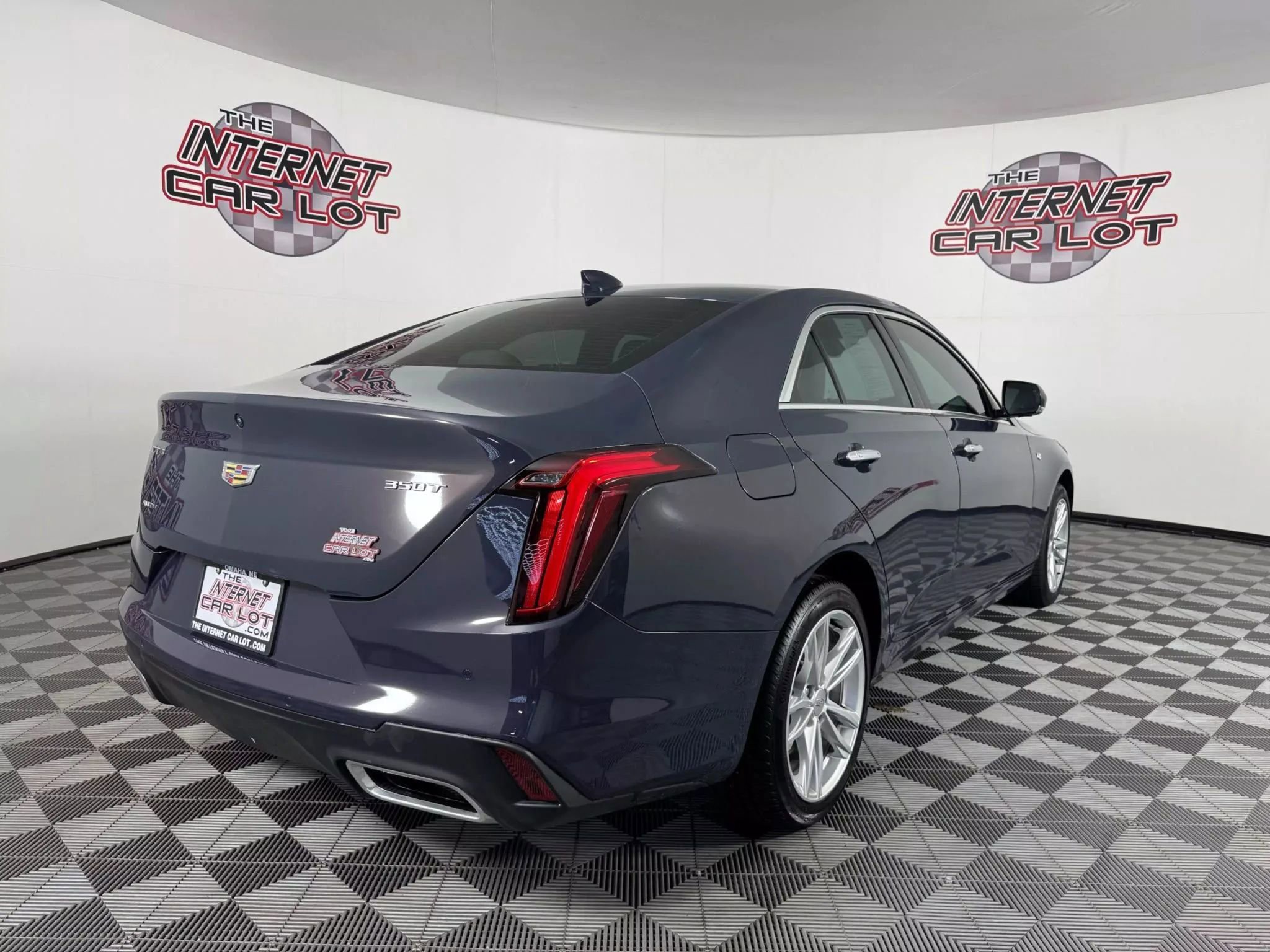 Used 2024 Cadillac CT4 Luxury w/ Sun And Sound Package image 7