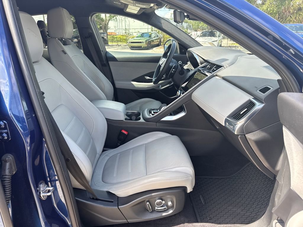 Used 2022 Jaguar E-PACE 300 Sport AWD/4WD image 23