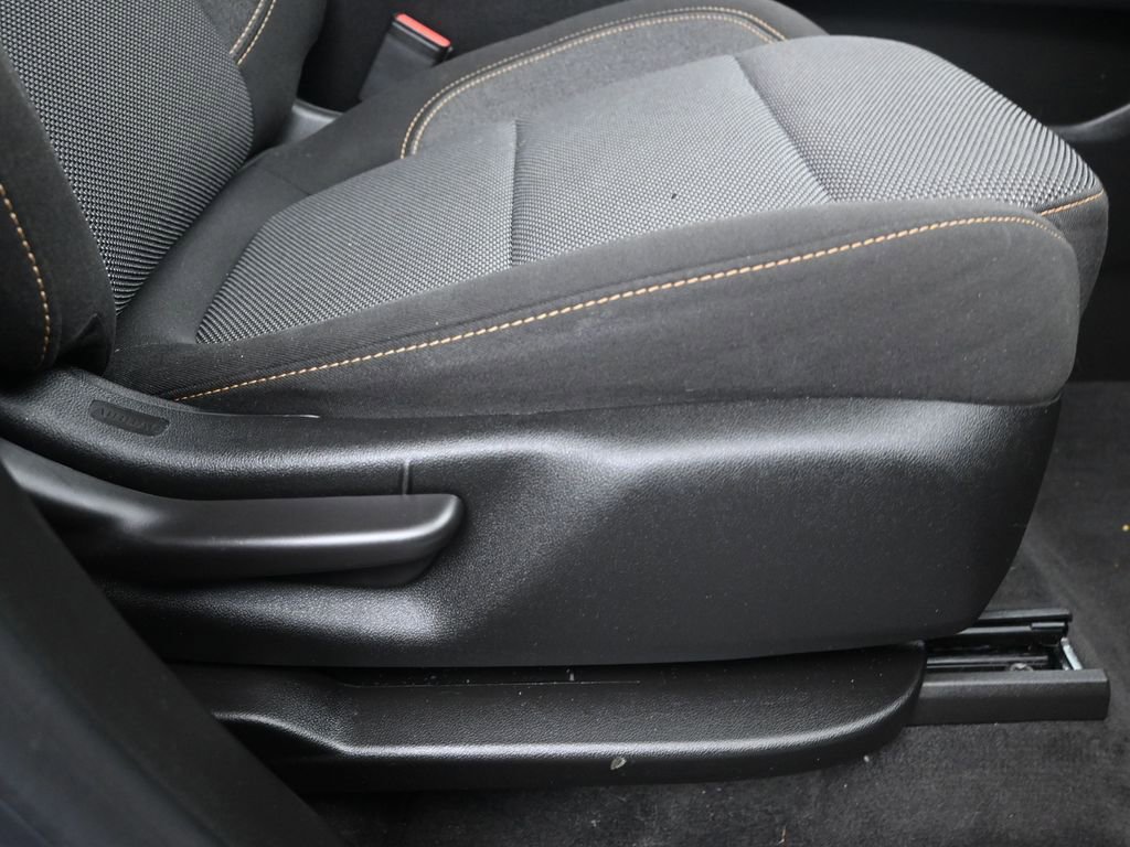 Used 2020 Chevrolet Traverse LS image 10