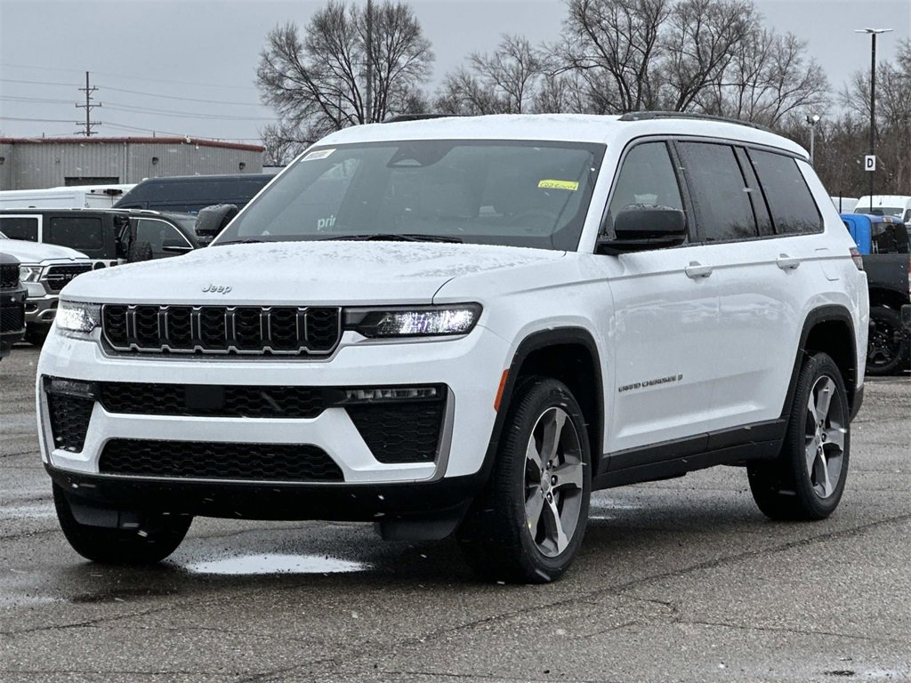 New 2026 Jeep Grand Cherokee L Limited image 6