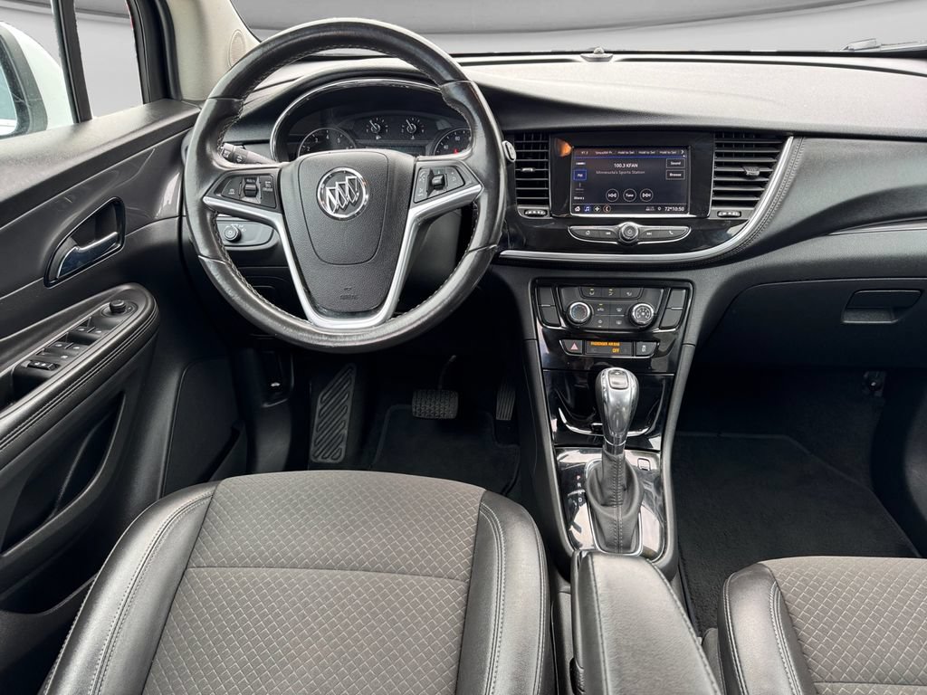Used 2021 Buick Encore Preferred AWD/4WD image 22