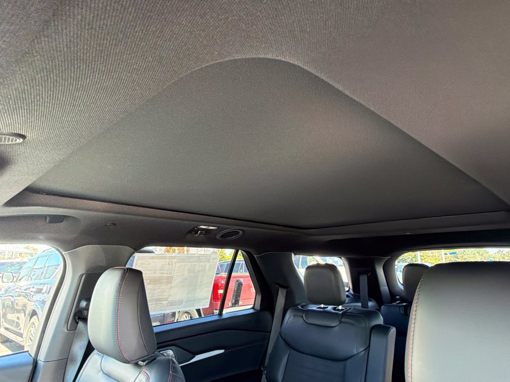 New 2027 Ford Explorer ST-Line w/ Premium Package AWD/4WD image 29