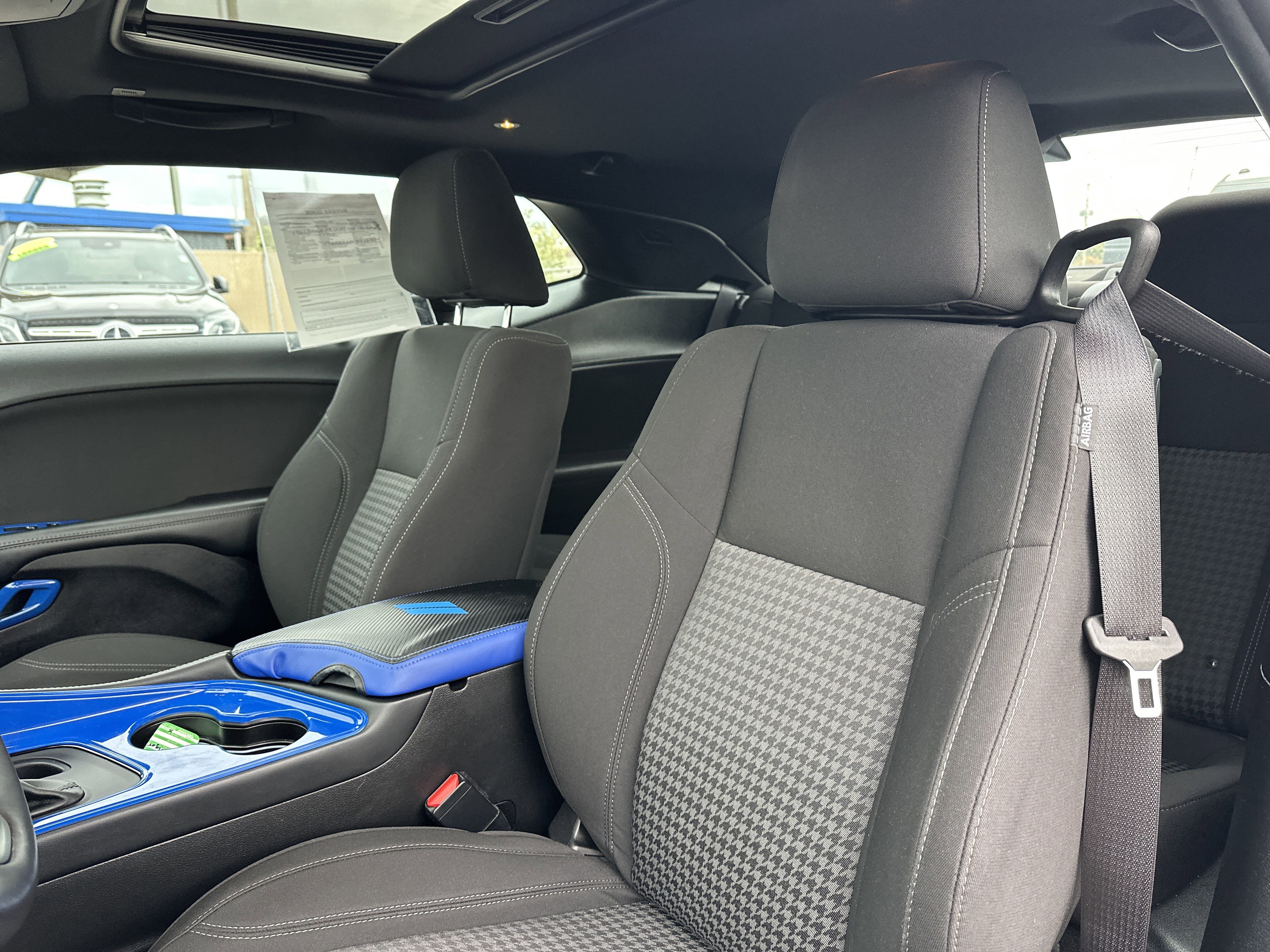 Used 2023 Dodge Challenger SXT w/ Blacktop Package image 11