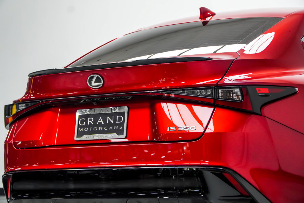 Used 2024 Lexus IS 350 F Sport RWD image 17