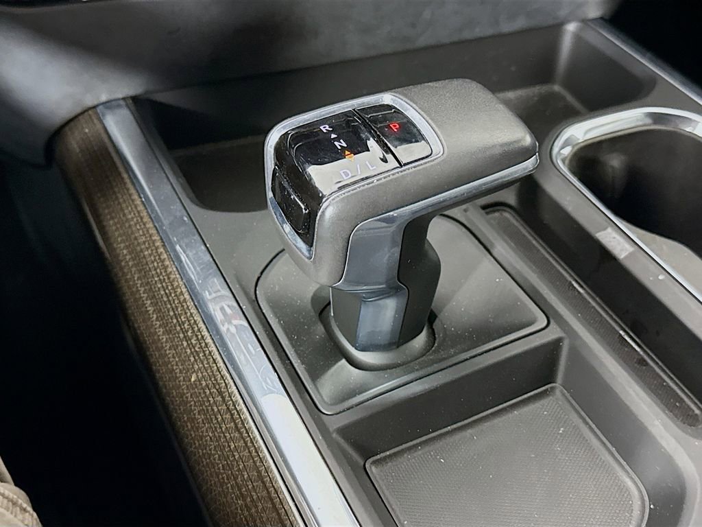 Used 2022 Chevrolet Silverado 1500 LT w/ Protection Package image 18