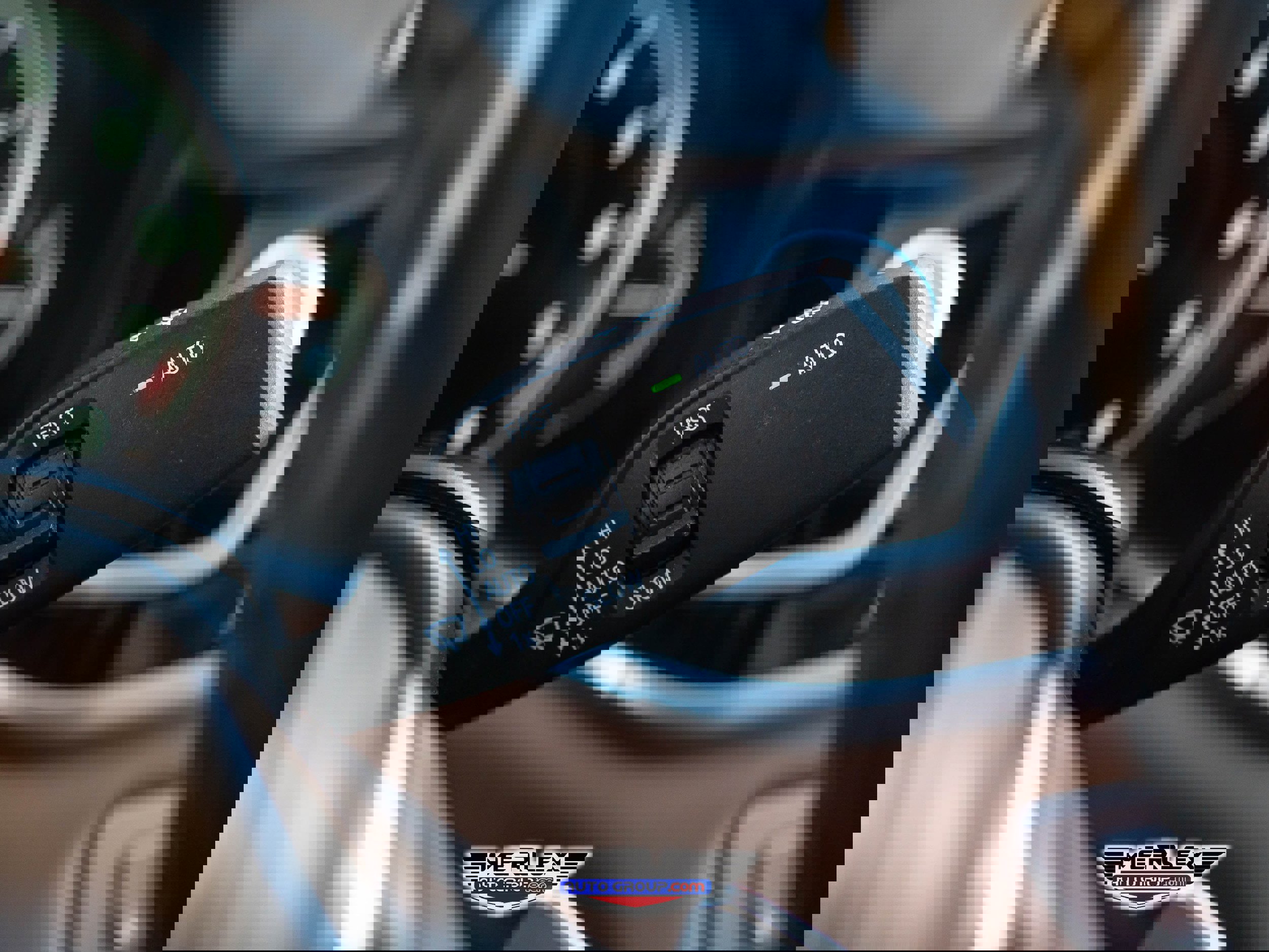 Used 2018 BMW 750i w/ Executive Package image 28