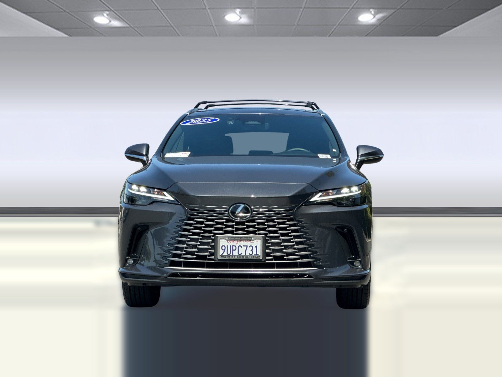 Used 2025 Lexus RX 350 FWD w/ Accessory Package image 5