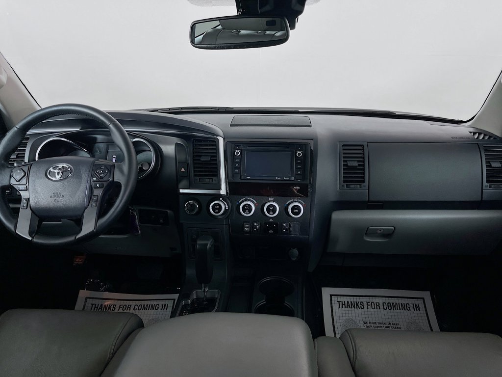 Used 2019 Toyota Sequoia SR5 AWD/4WD image 10