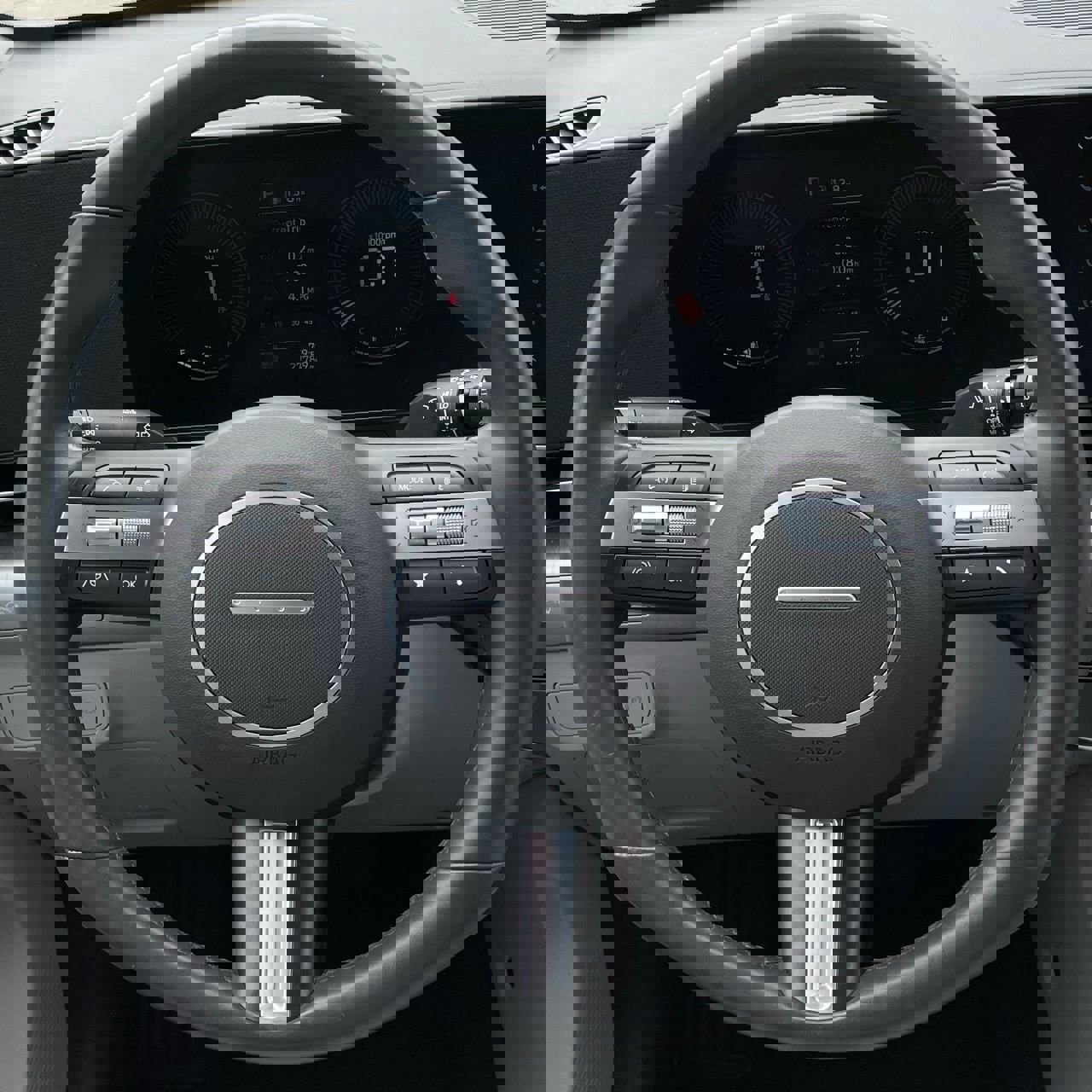 Used 2025 Hyundai Kona SEL image 12