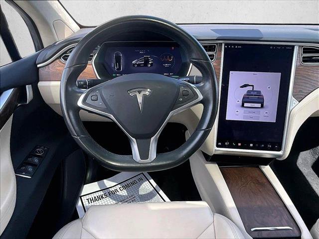 Used 2017 Tesla Model X 90D AWD/4WD image 7