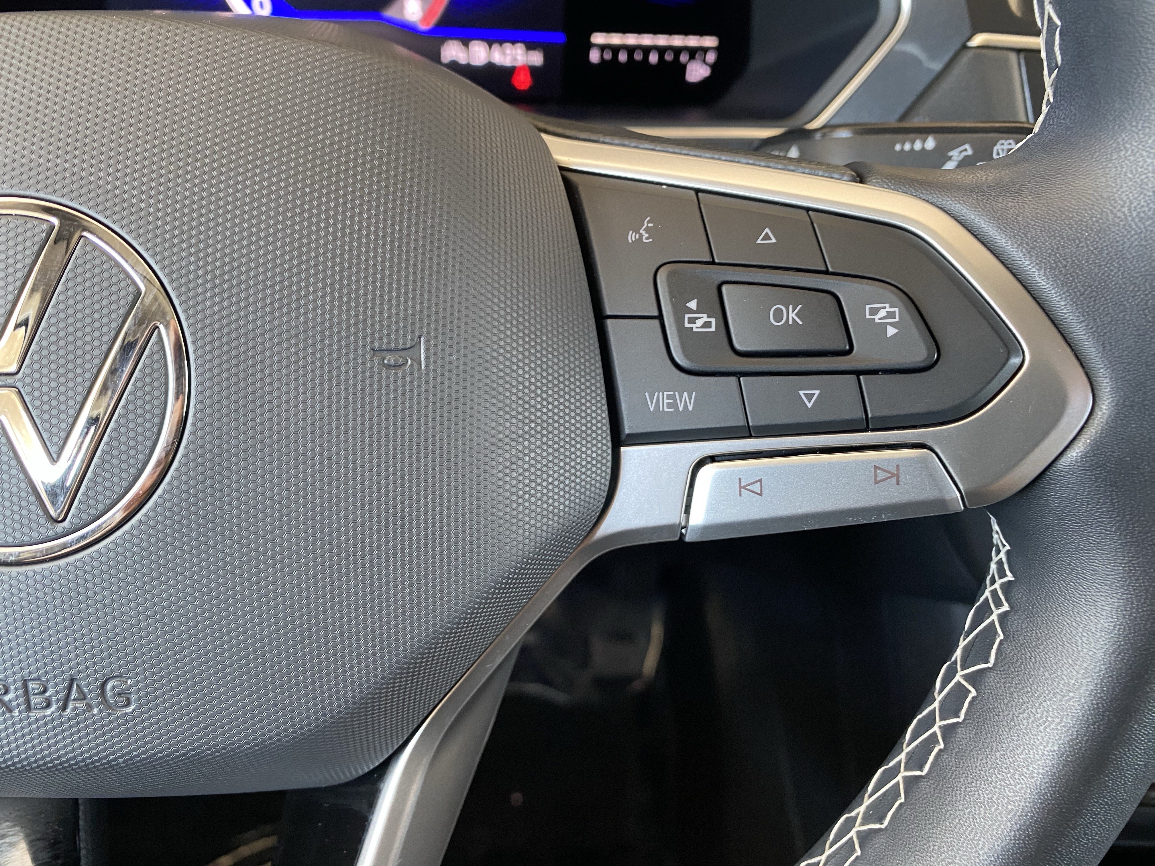 Certified 2023 Volkswagen Tiguan SE AWD/4WD image 7