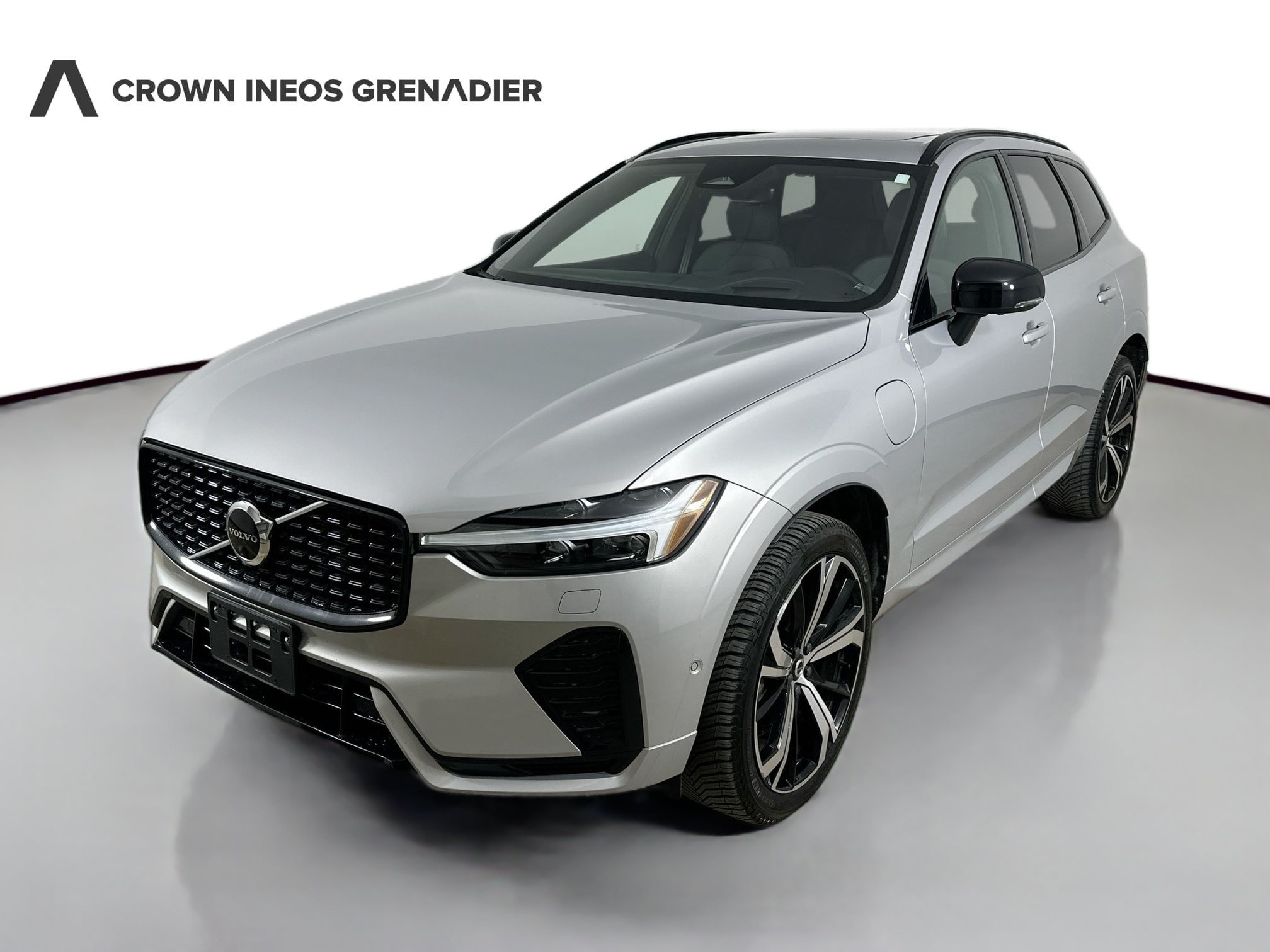 Used 2022 Volvo XC60 T8 R-Design w/ Advanced Package AWD/4WD image 1