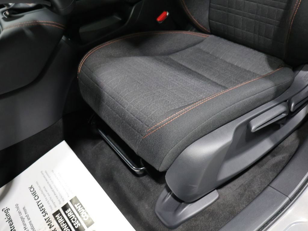 Used 2025 Honda HR-V Sport image 12