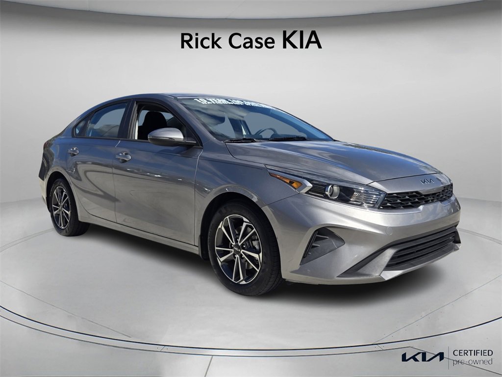 Certified 2022 Kia Forte LXS w/ LXS Technology Package image 9