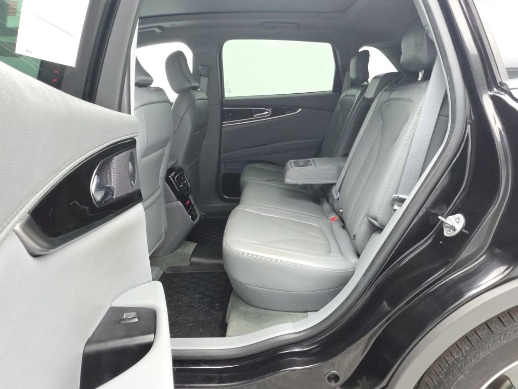 Used 2023 Lincoln Nautilus Reserve w/ Equipment Group 201A image 42