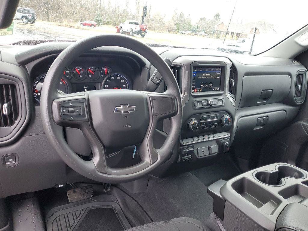 Used 2020 Chevrolet Silverado 1500 Custom Trail Boss w/ Custom Convenience Package image 7