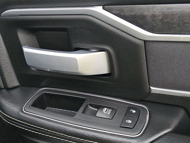 Used 2024 RAM 2500 Big Horn AWD/4WD image 34