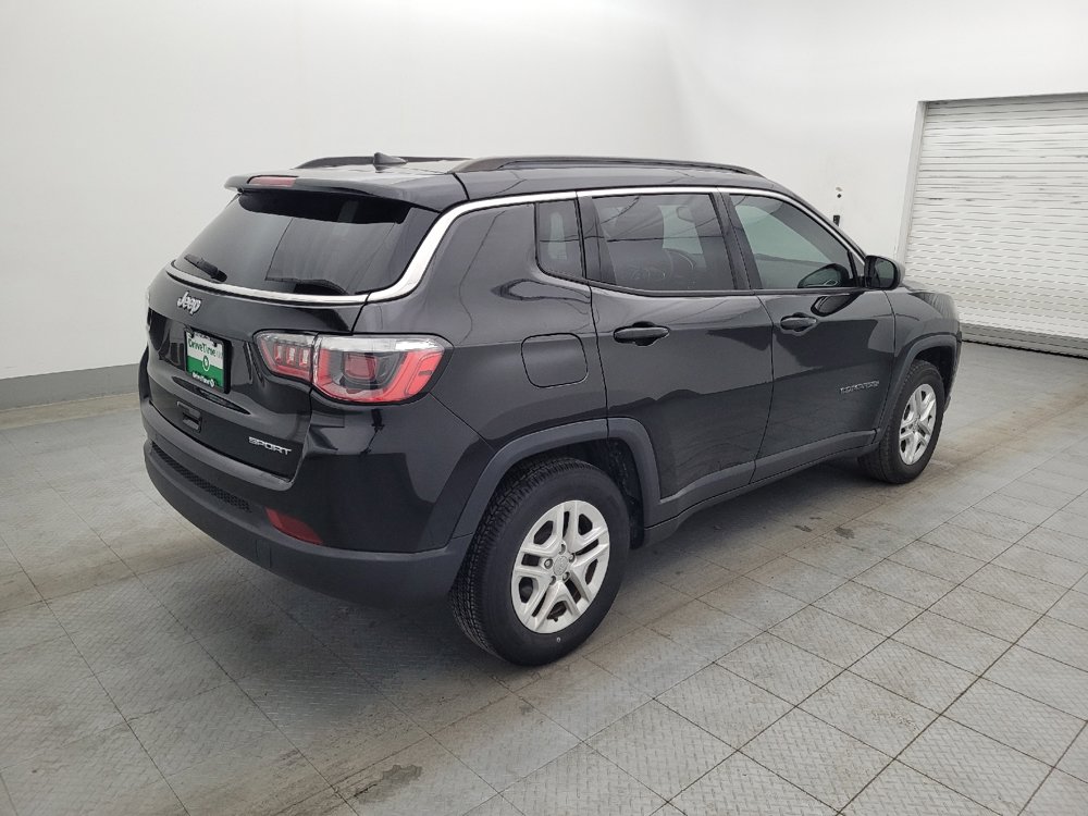 Used 2019 Jeep Compass Sport w/ Tech Group FWD image 10