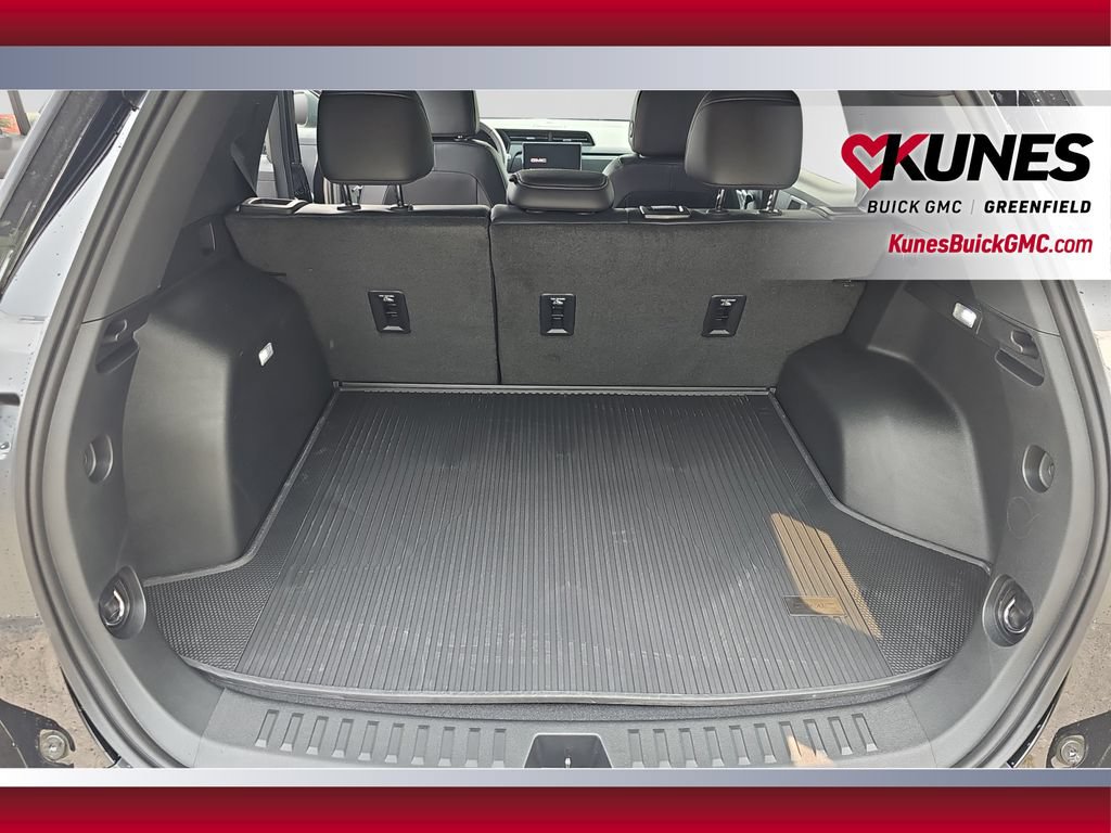 New 2027 GMC Terrain Elevation w/ Elevation Premium Package AWD/4WD image 35