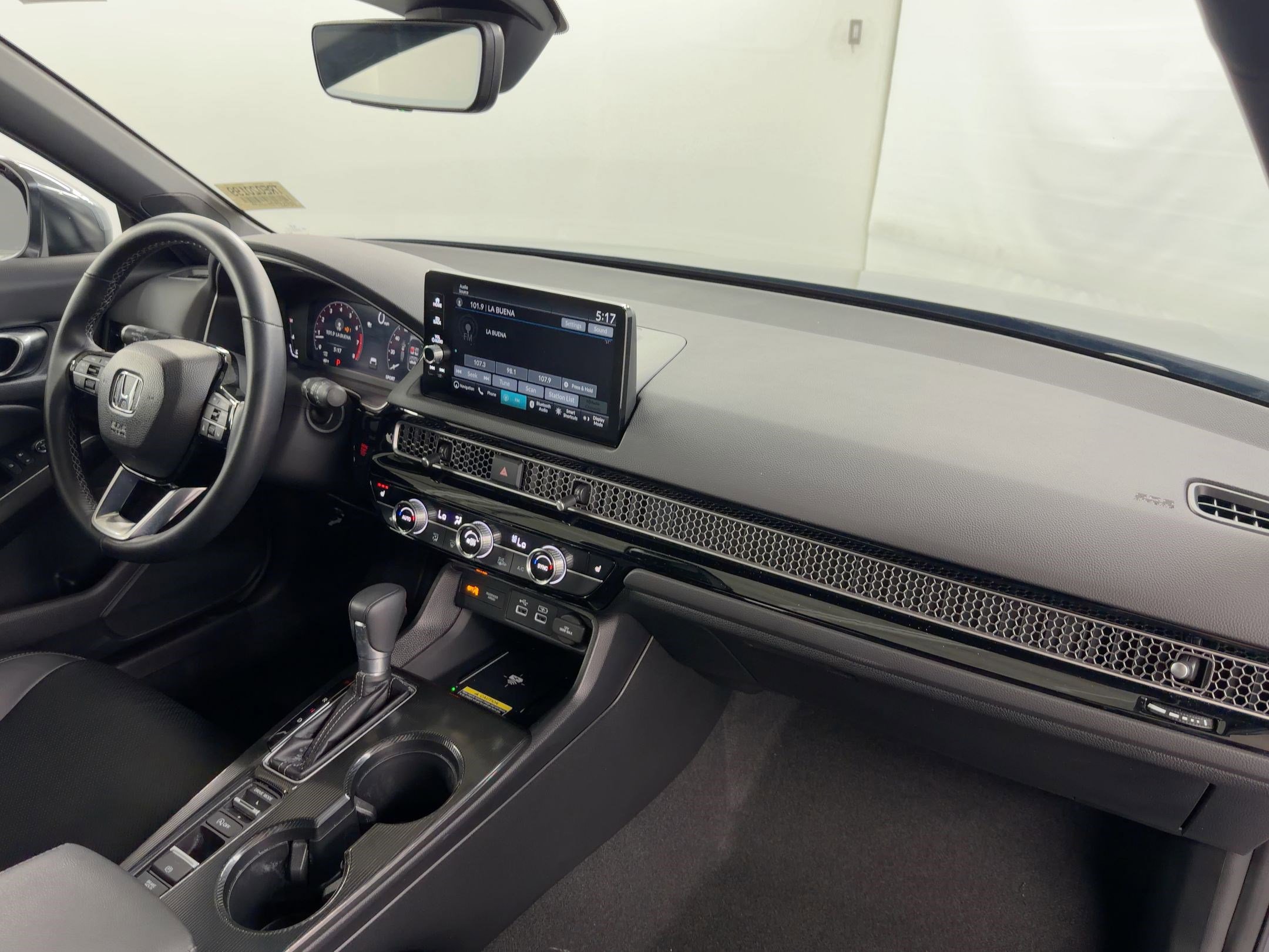 Certified 2024 Honda Civic Sport Touring image 36