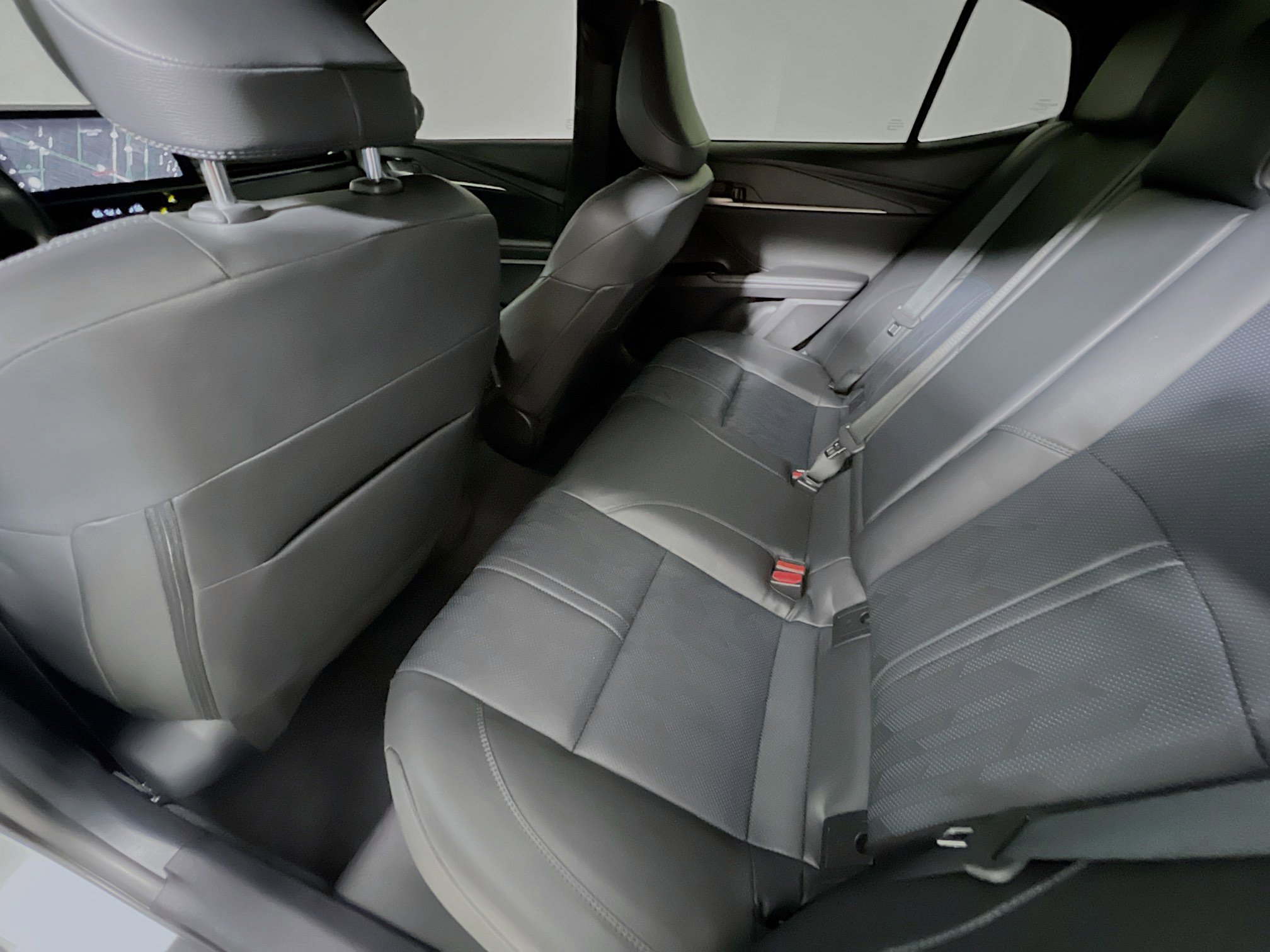 Used 2025 Toyota Camry XSE image 29