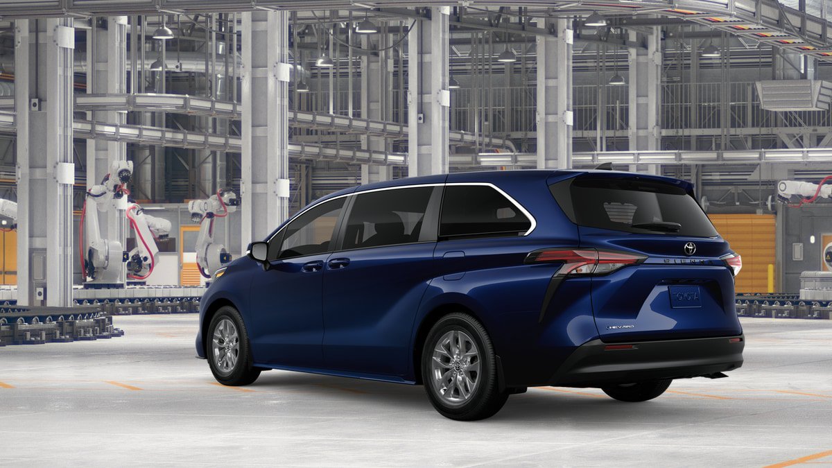 New 2026 Toyota Sienna LE AWD/4WD image 5