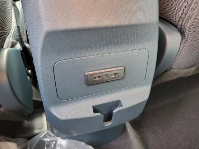 New 2025 Ford Maverick XL w/ Equipment Group 101A image 17